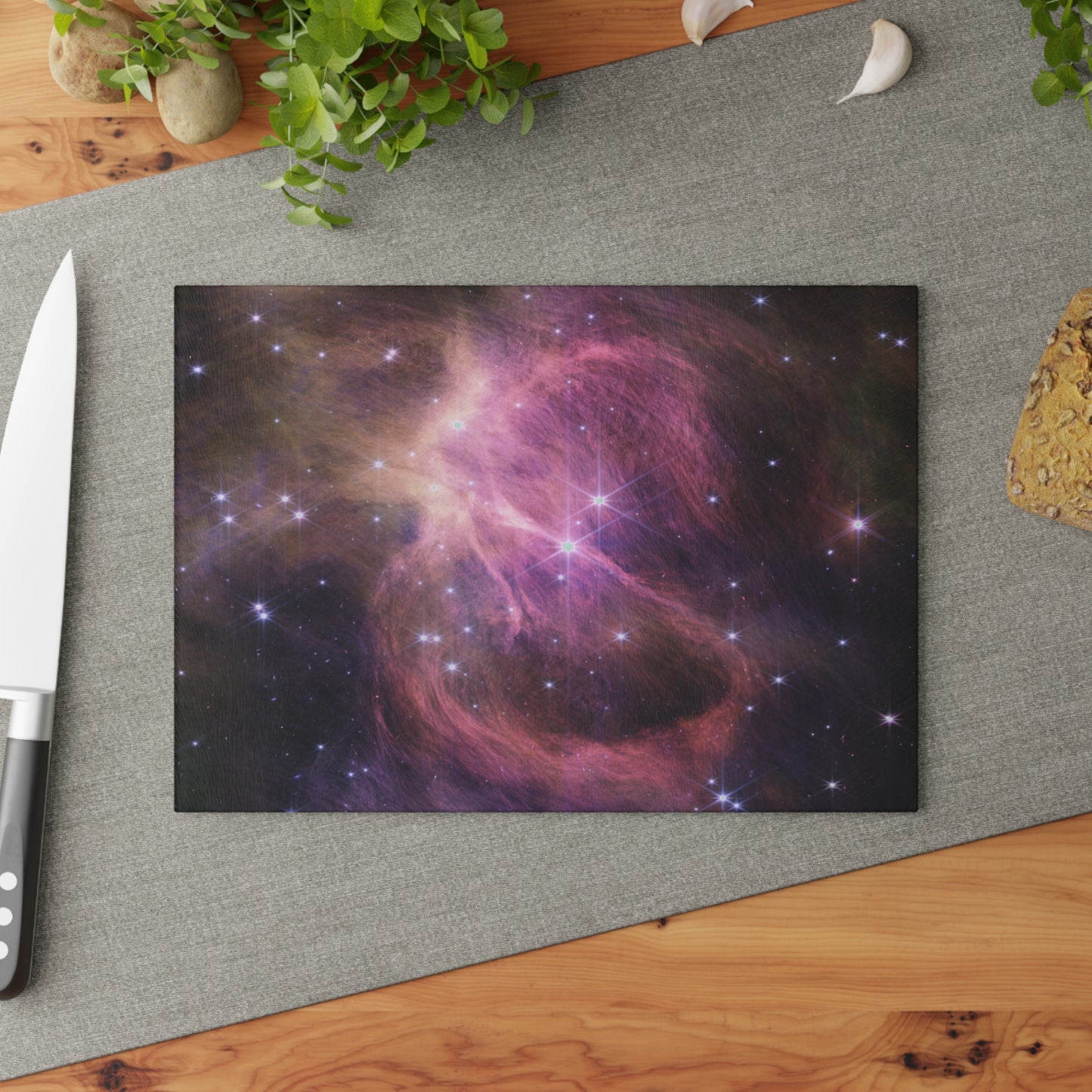 IC 348 Glass Cutting Board